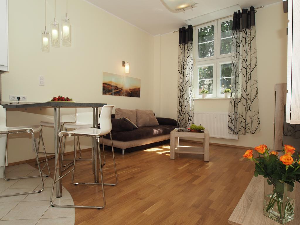 Grand-Tourist Amber Rose Apartment Гданськ Екстер'єр фото