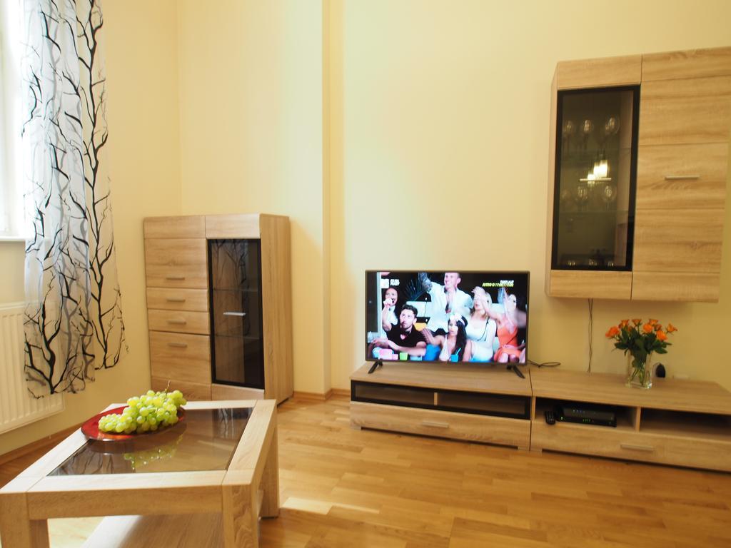 Grand-Tourist Amber Rose Apartment Гданськ Екстер'єр фото